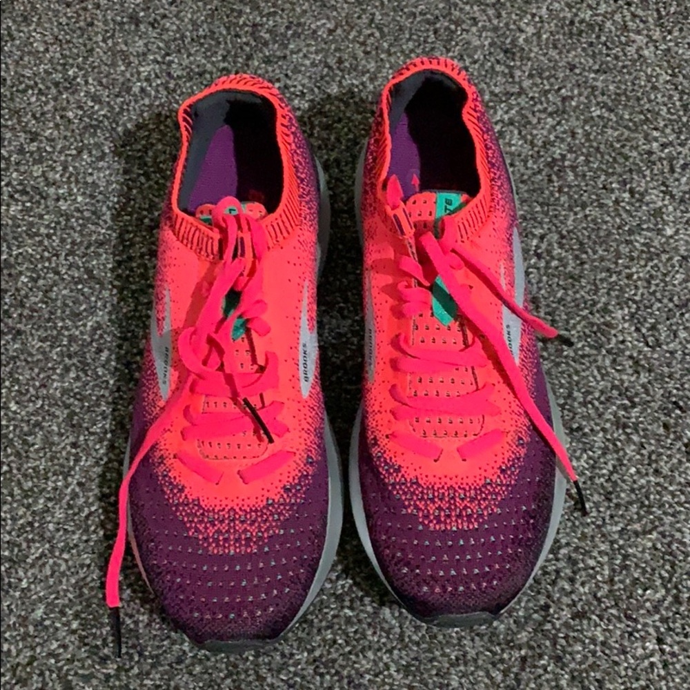 Brooks Levitate 2
